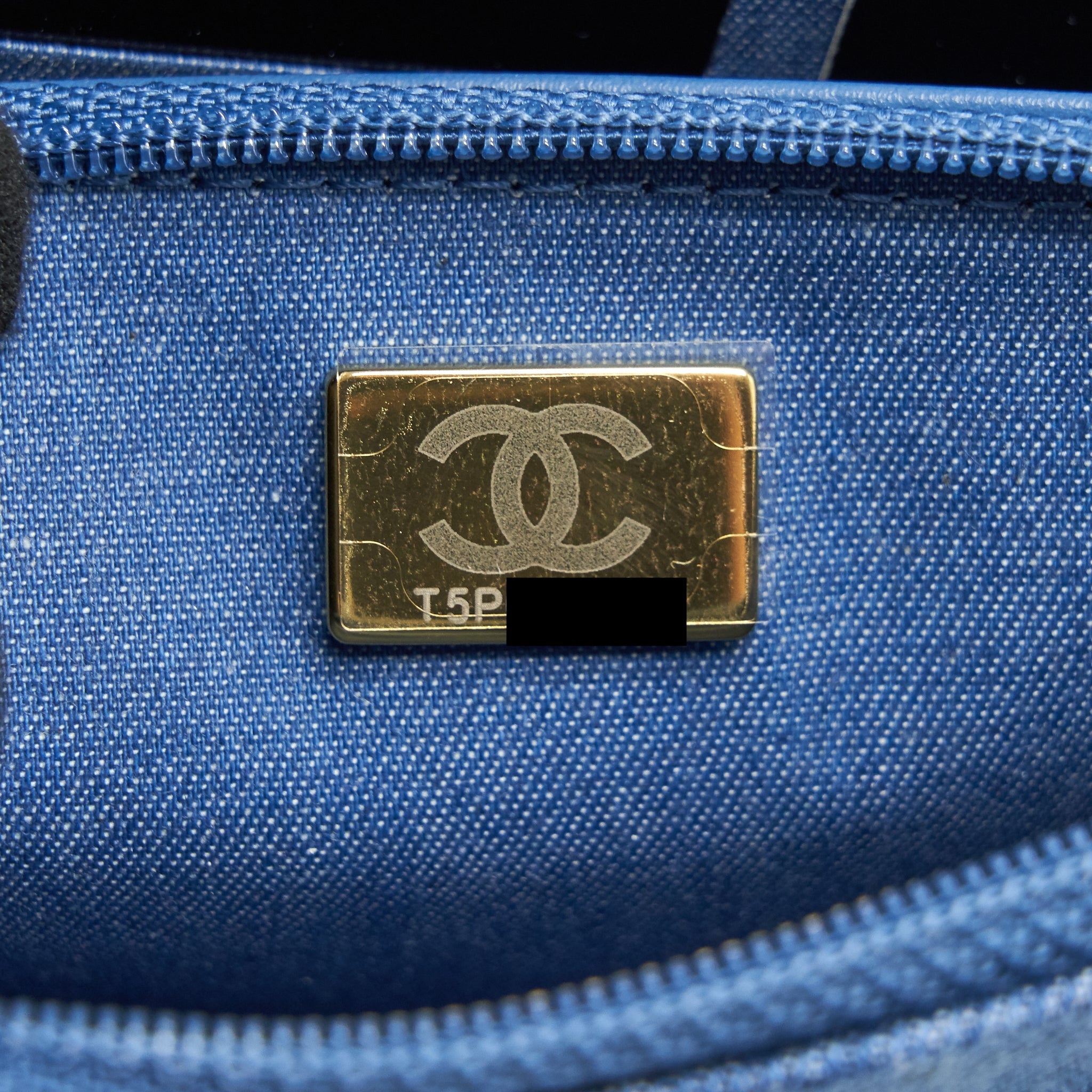 CHANEL 22C PEARL CRUSH  WALLET ON CHAIN DENIM GHW