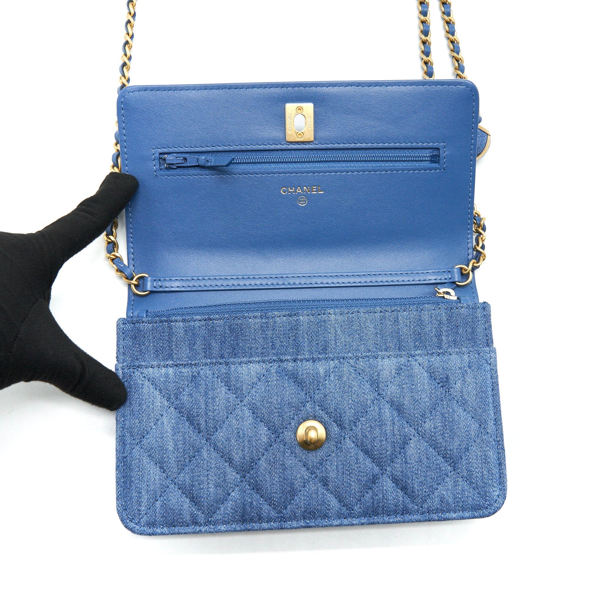 CHANEL 22C PEARL CRUSH  WALLET ON CHAIN DENIM GHW