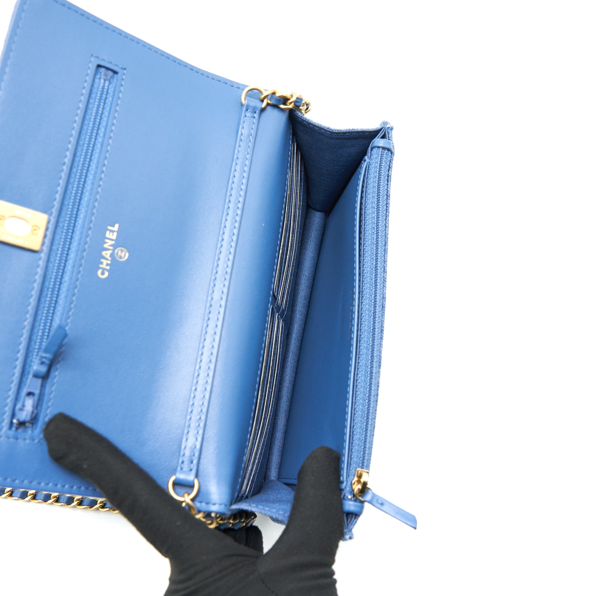 CHANEL 22C PEARL CRUSH  WALLET ON CHAIN DENIM GHW