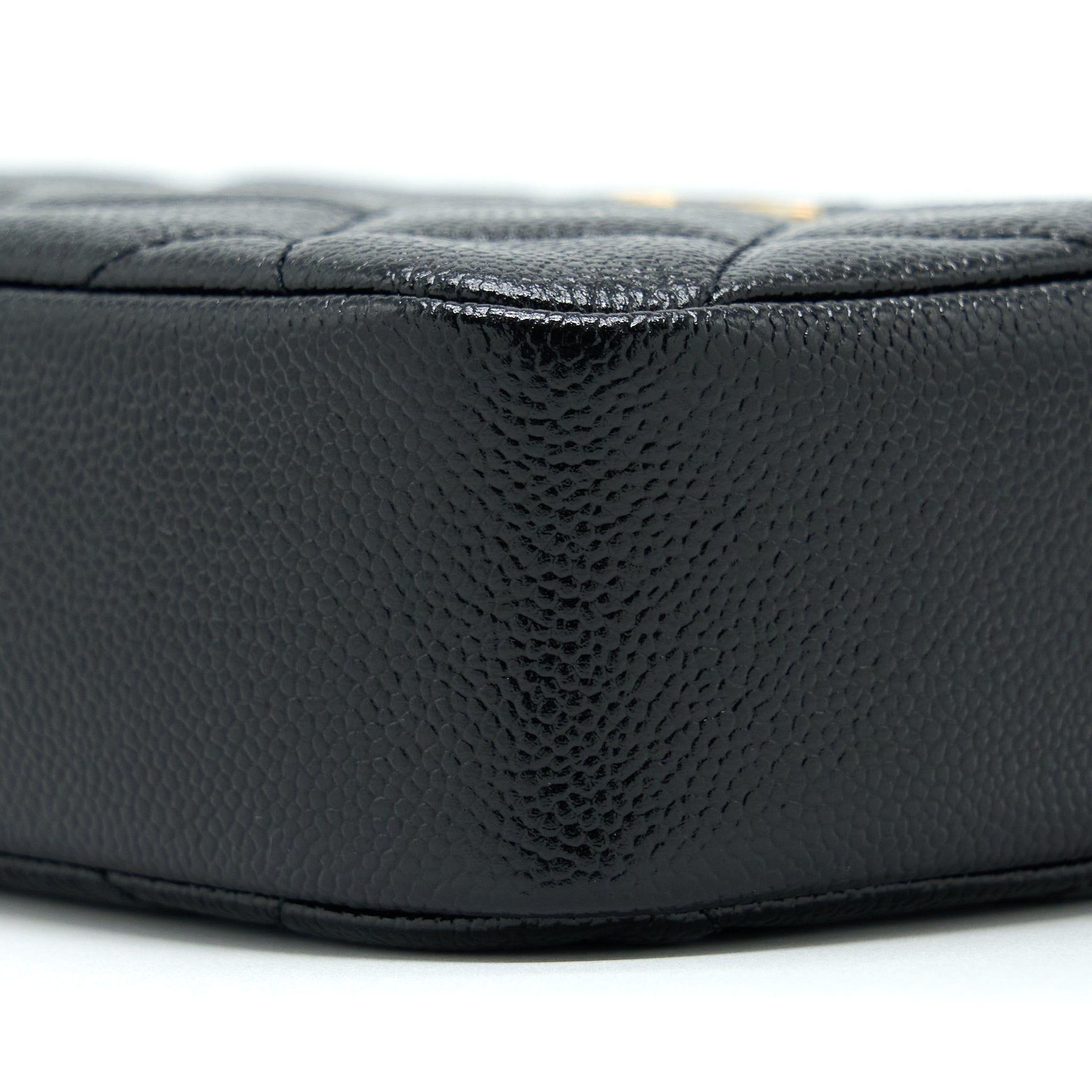 CHANEL 22P CAMERA CROSSBODY BAG CAVIAR BLACK GHW(MICROCHIP)
