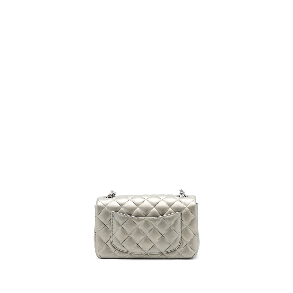 CHANEL 21B MINI RECTANGULAR FLAP BAG CALFSKIN METALLIC SILVER WITH SHINY RUTHENIUM HARDWARE (MICROCHIP)