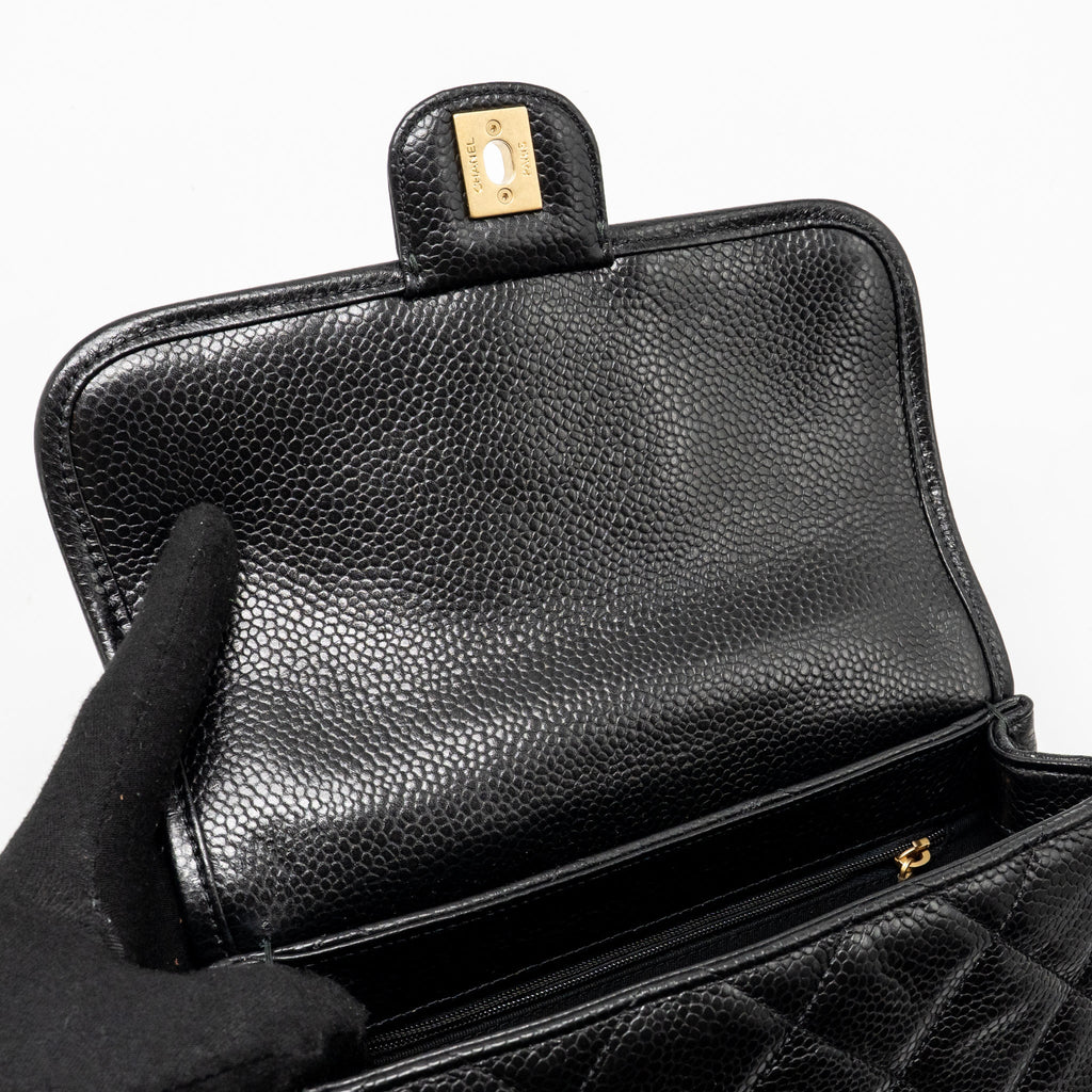 CHANEL TOP HANDLE QUILTED CC FLAP BAG GRAINED SHINY CALFSKIN BLACK GHW (MICROCHIP)