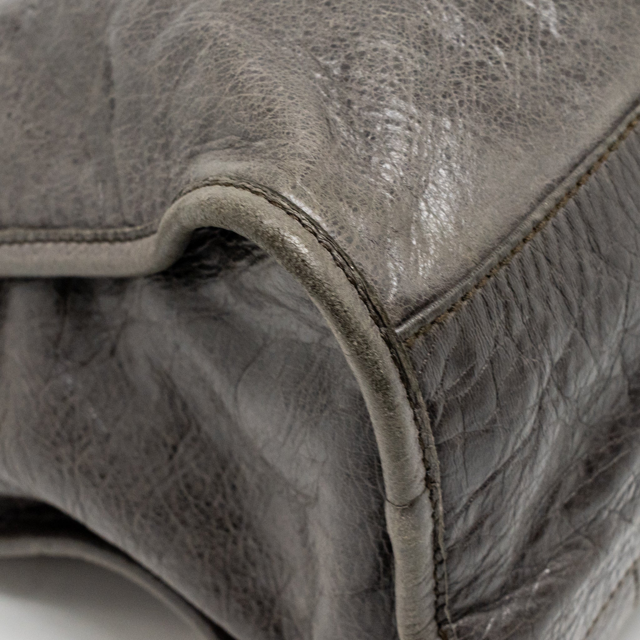BALENCIAGA GIANT CITY BAG CALFSKIN GREY GHW