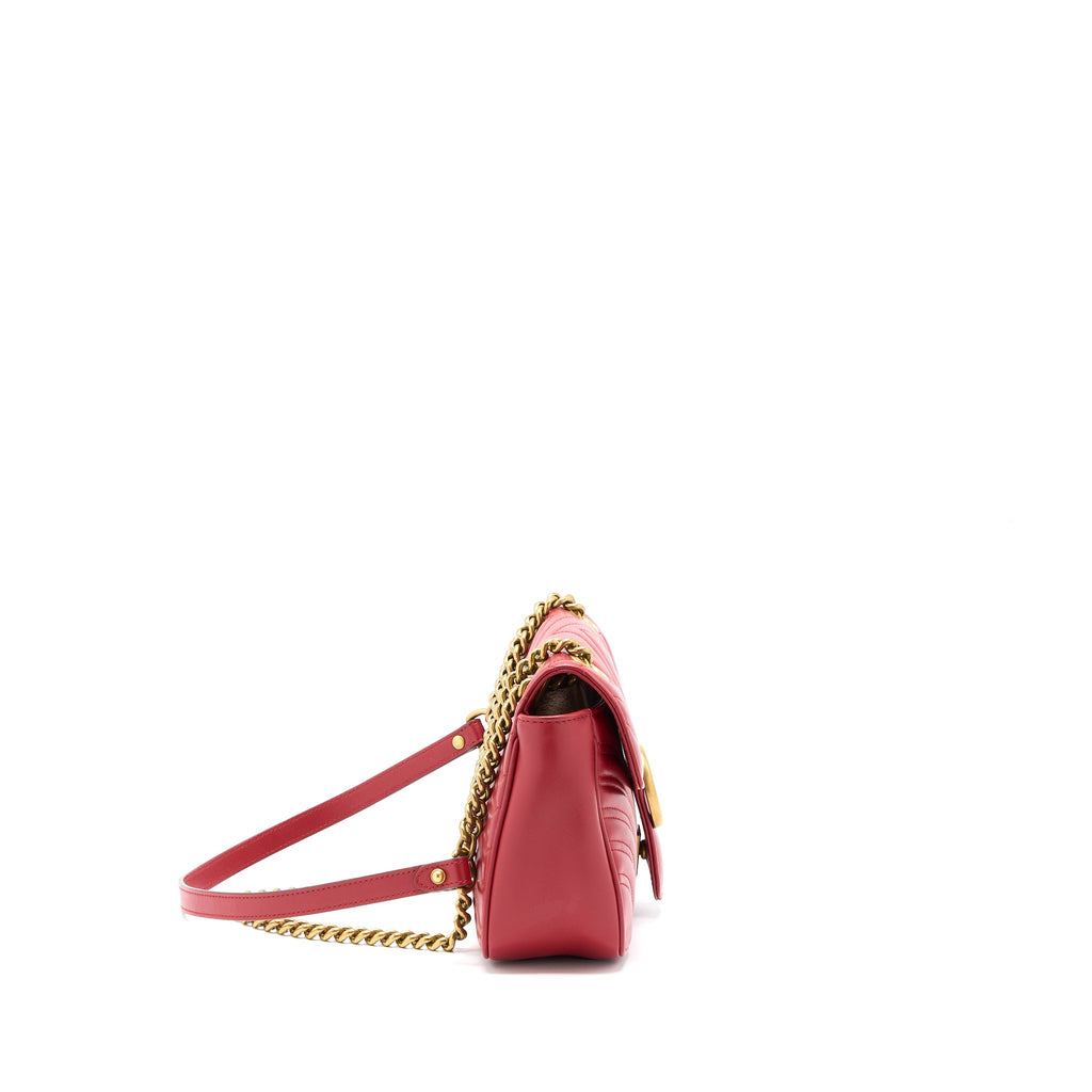 GUCCI SMALL GG MARMONT MATELASSE SHOULDER BAG CALFSKIN RED GHW
