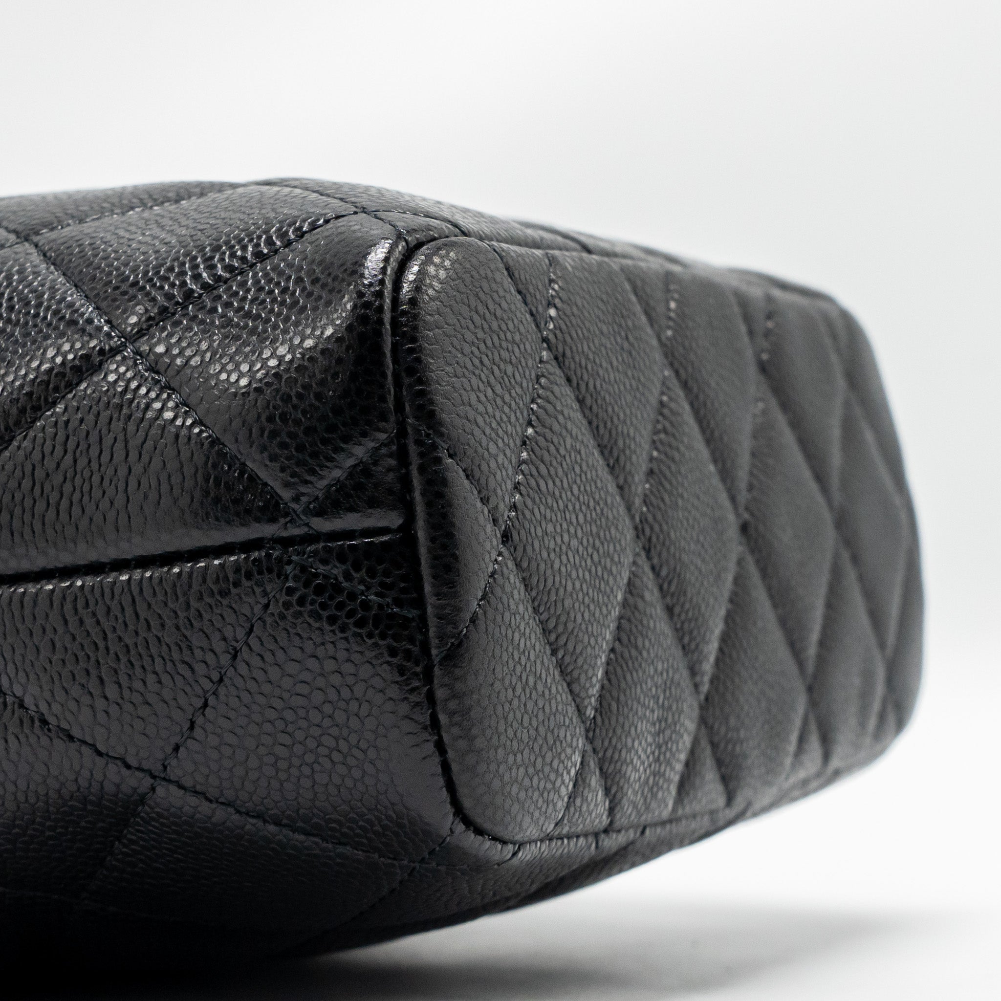 CHANEL 25C QUILTED HOBO BAG CAVIAR BLACK GHW (MICROCHIP)