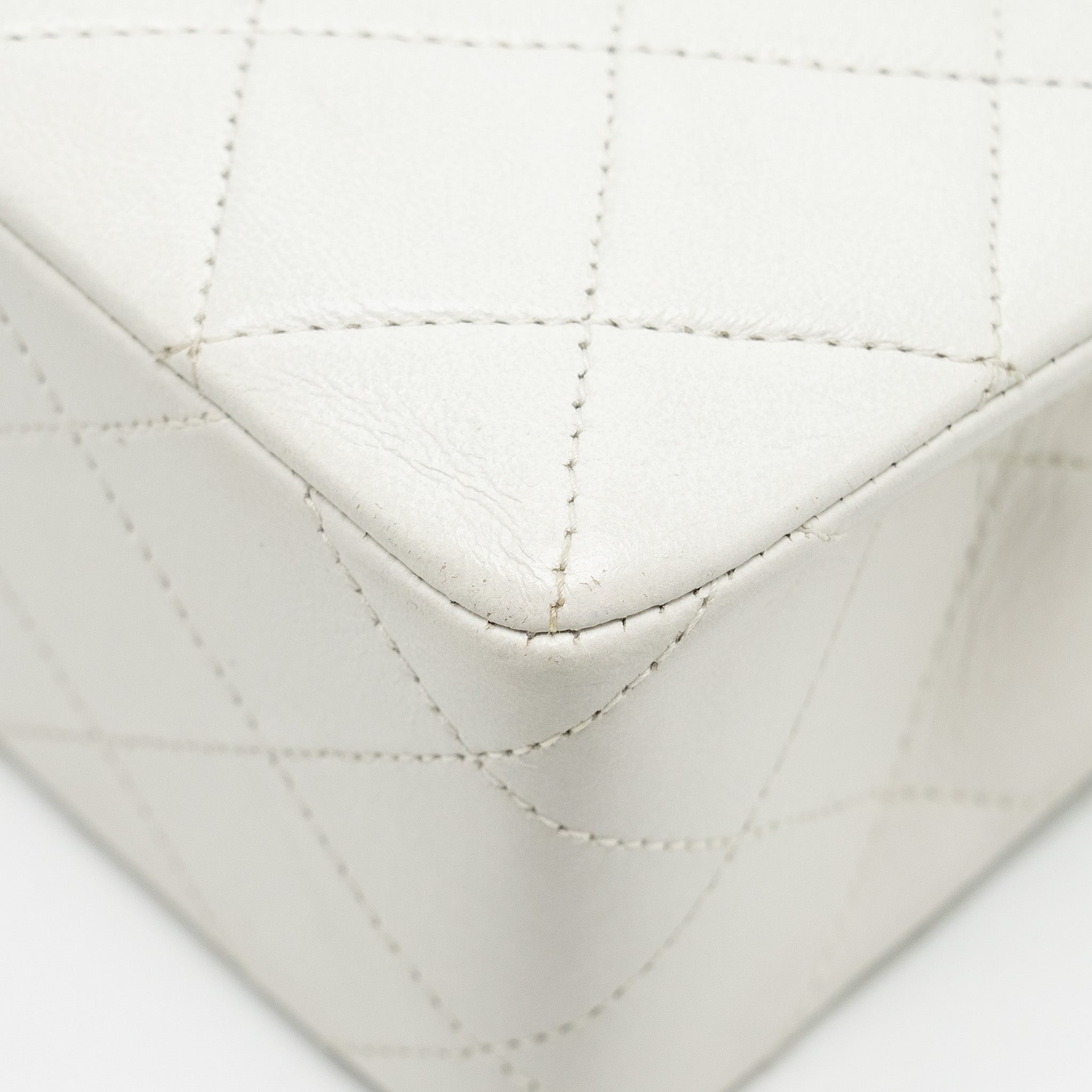 CHANEL VINTAGE QUILTED SQUARE FLAP BAG LAMBSKIN WHITE GHW