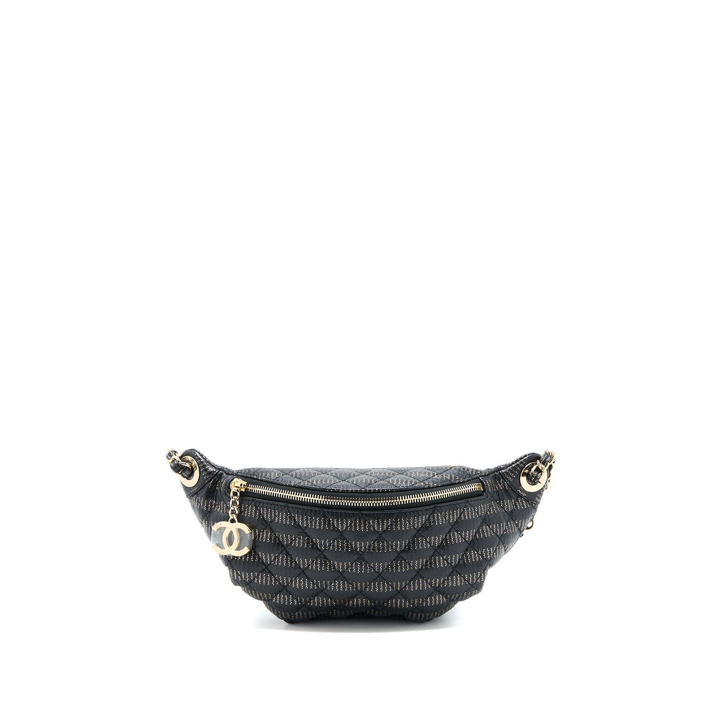 CHANEL SEASONAL WAIST BAG CALFSKIN BLACK/GOLD GHW