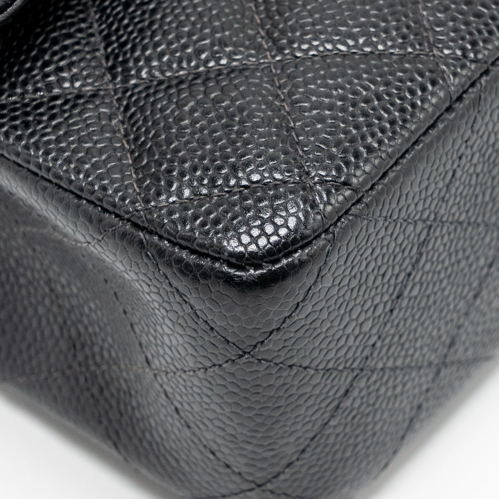 CHANEL MEDIUM CLASSIC DOUBLE FLAP BAG CAVIAR BLACK SHW