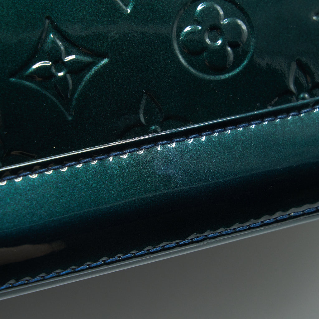 LOUIS VUITTON ALMA PM IN PATENT FORREST GREEN