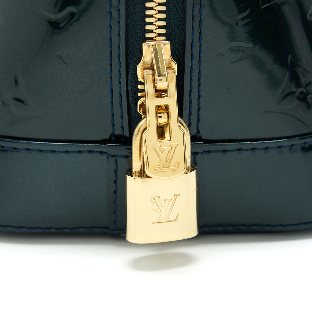 LOUIS VUITTON ALMA PM IN PATENT FORREST GREEN
