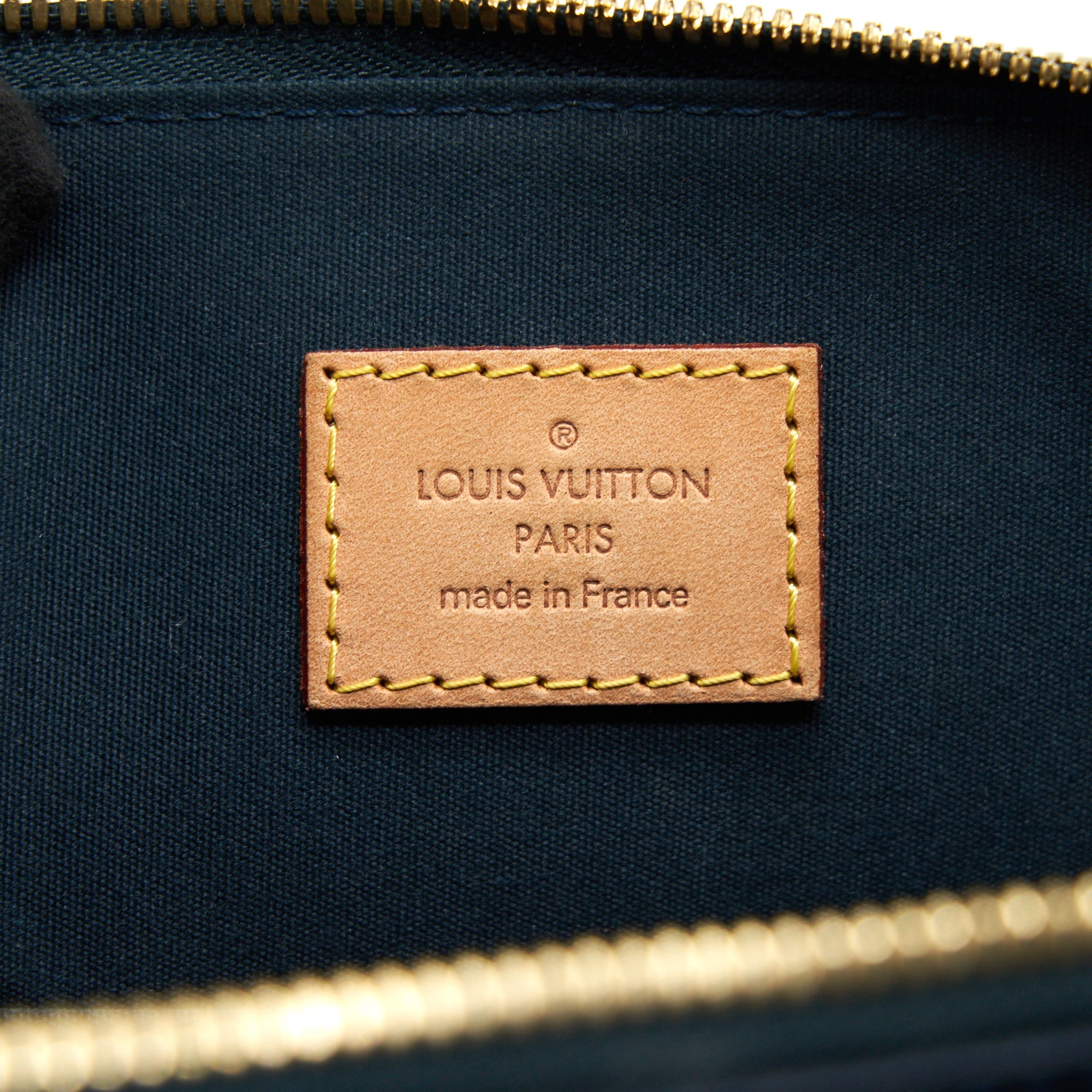 LOUIS VUITTON ALMA PM IN PATENT FORREST GREEN