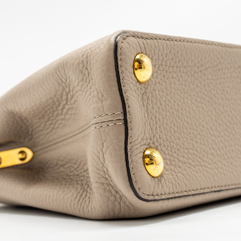 LOUIS VUITTON CAPUCINES BB TAURILLON LIGHT GREY GHW