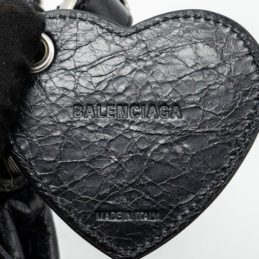 BALENCIAGA LE CARGOLE SMALL SHOULDER BAG LAMBSKIN BLACK SHW