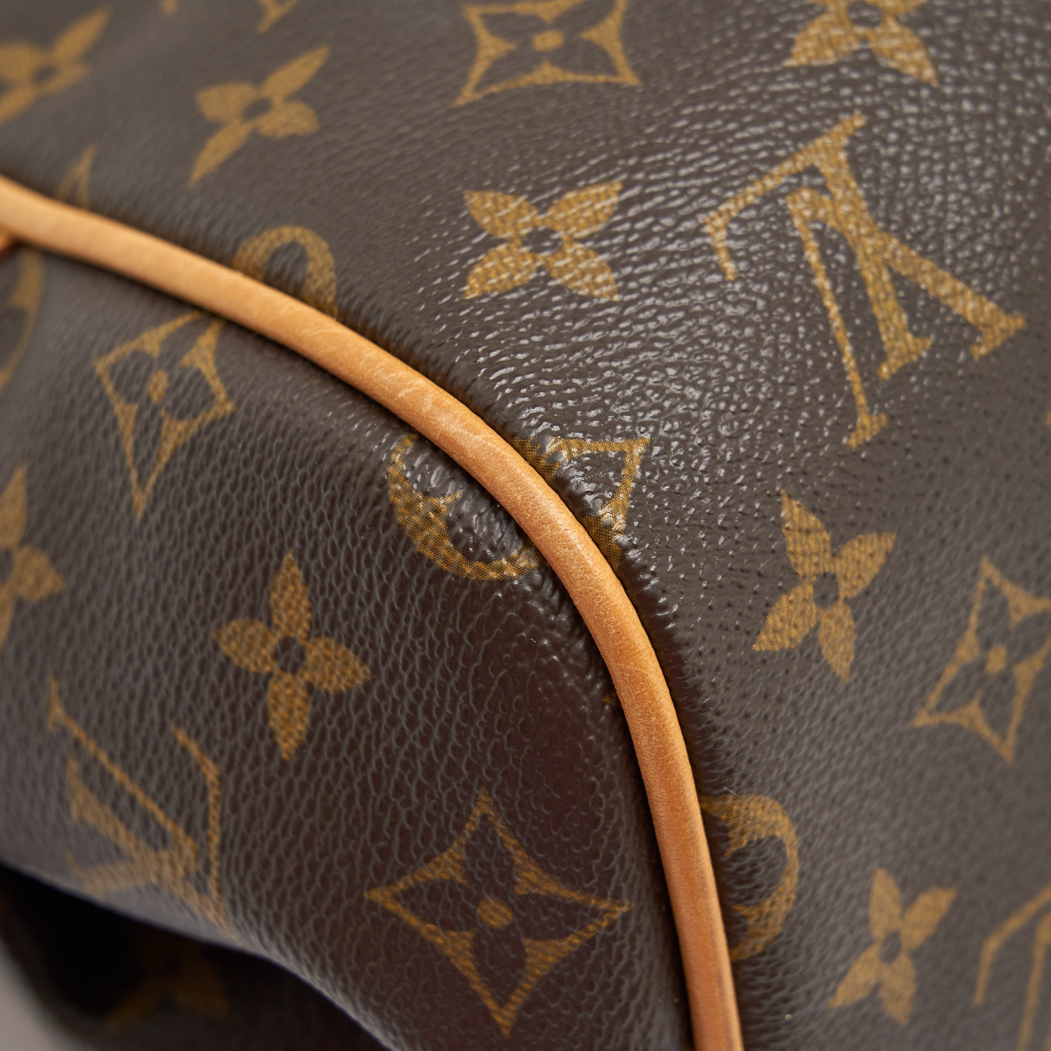 LOUIS VUITTON MONTORGUEIL PM TOTE BAG MONOGRAM CANVAS GHW