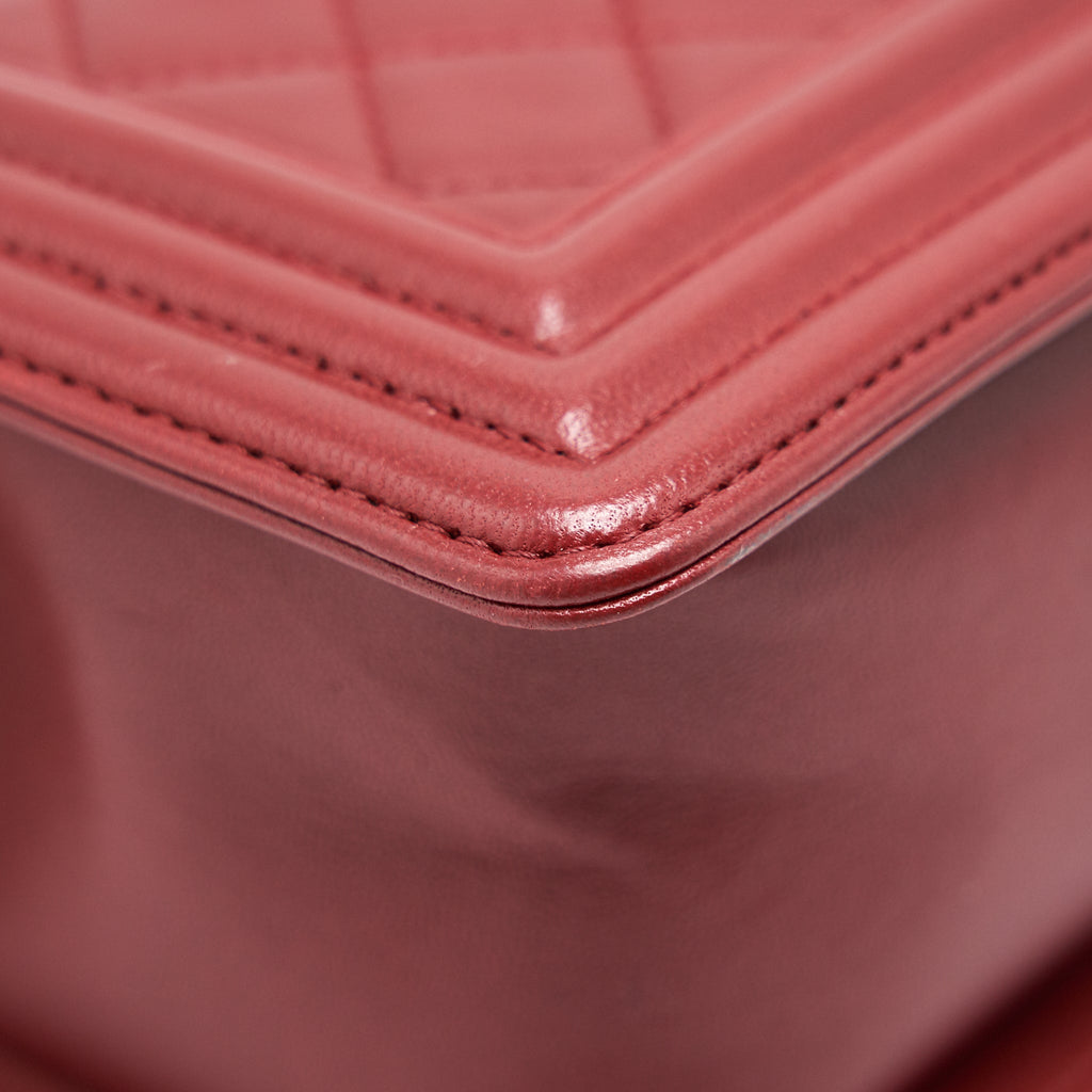 CHANEL MEDIUM BOY BAG LAMBSKIN BURGUNDY GHW