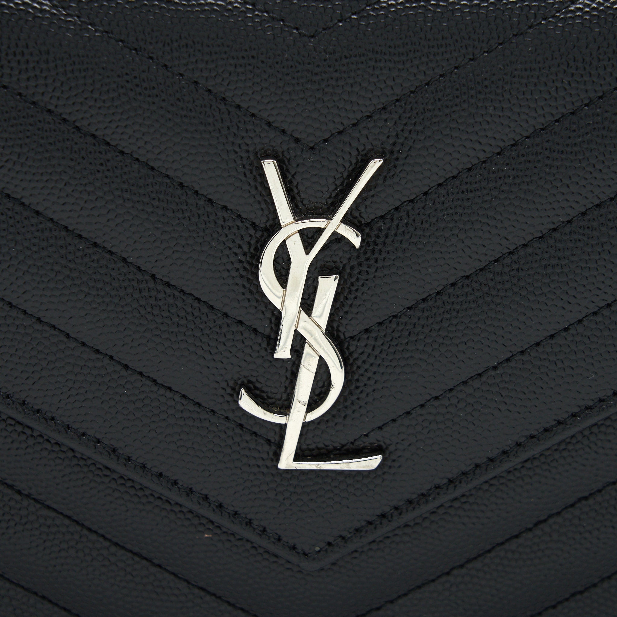 SAINT LAURENT GRAINED CALFSKIN ENVELOPE WALLET ON CHAIN BLACK SHW
