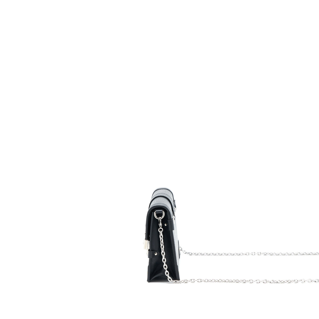 LOUIS VUITTON TRUNK CHAIN WALLET EPI BLACK SHW