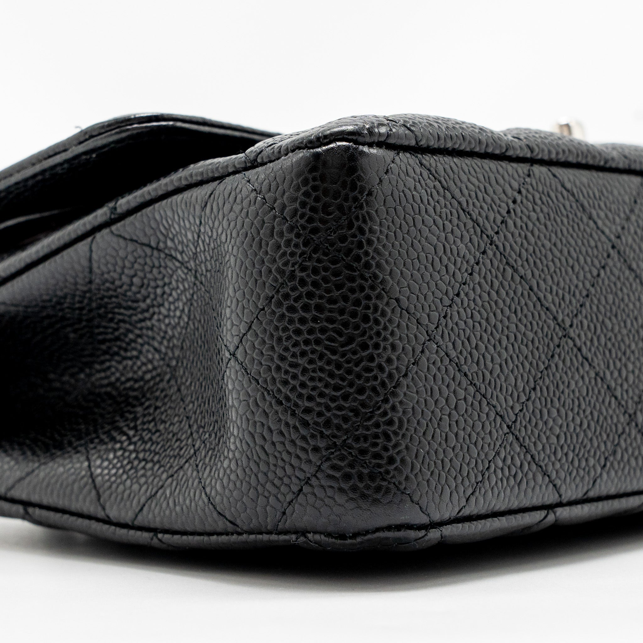 CHANEL MEDIUM CLASSIC DOUBLE FLAP BAG CAVIAR BLACK SHW