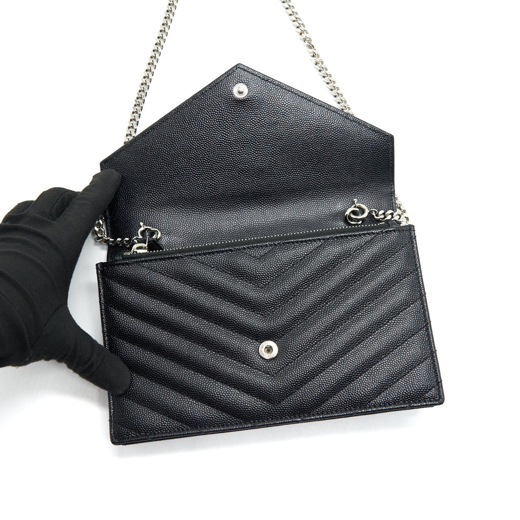 SAINT LAURENT GRAINED CALFSKIN ENVELOPE WALLET ON CHAIN BLACK SHW