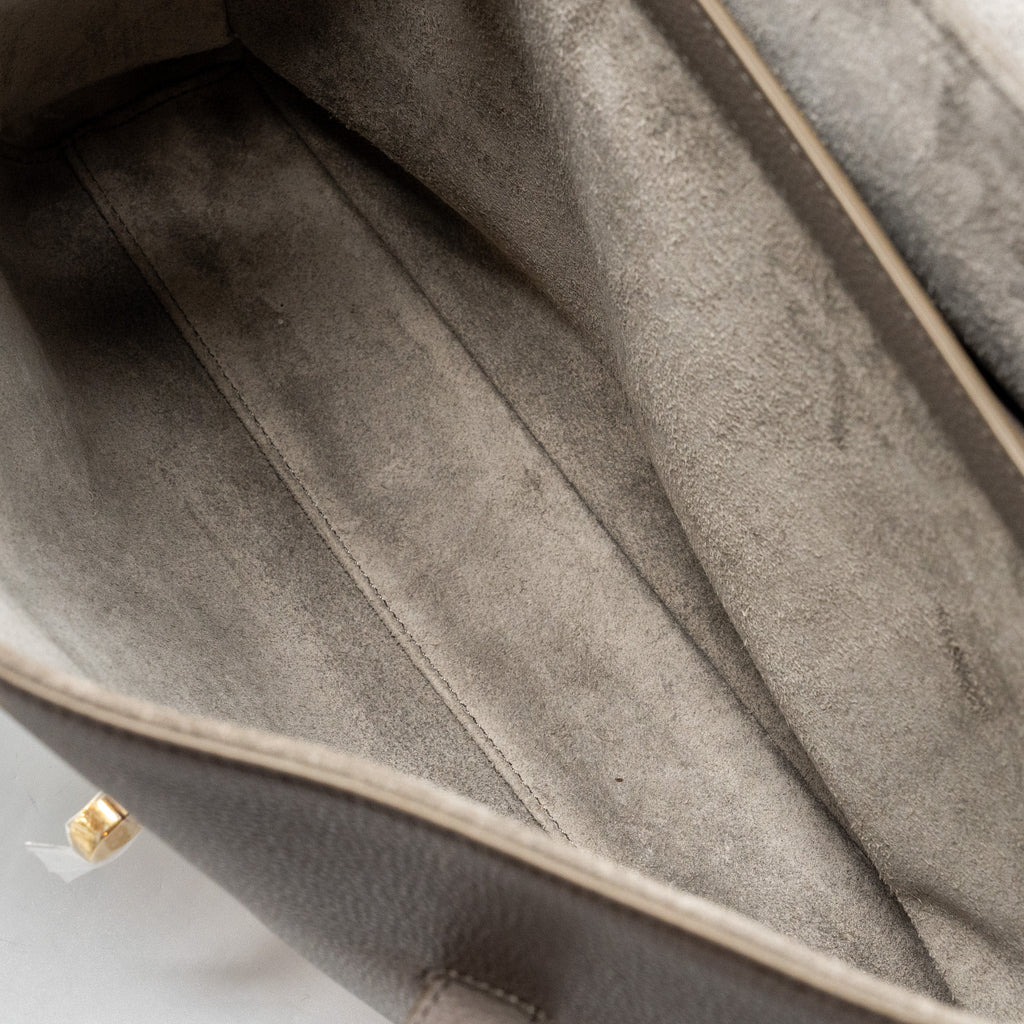 CELINE MEDIUM SOFT 16 BAG GRAINED CALFSKIN GREY GHW