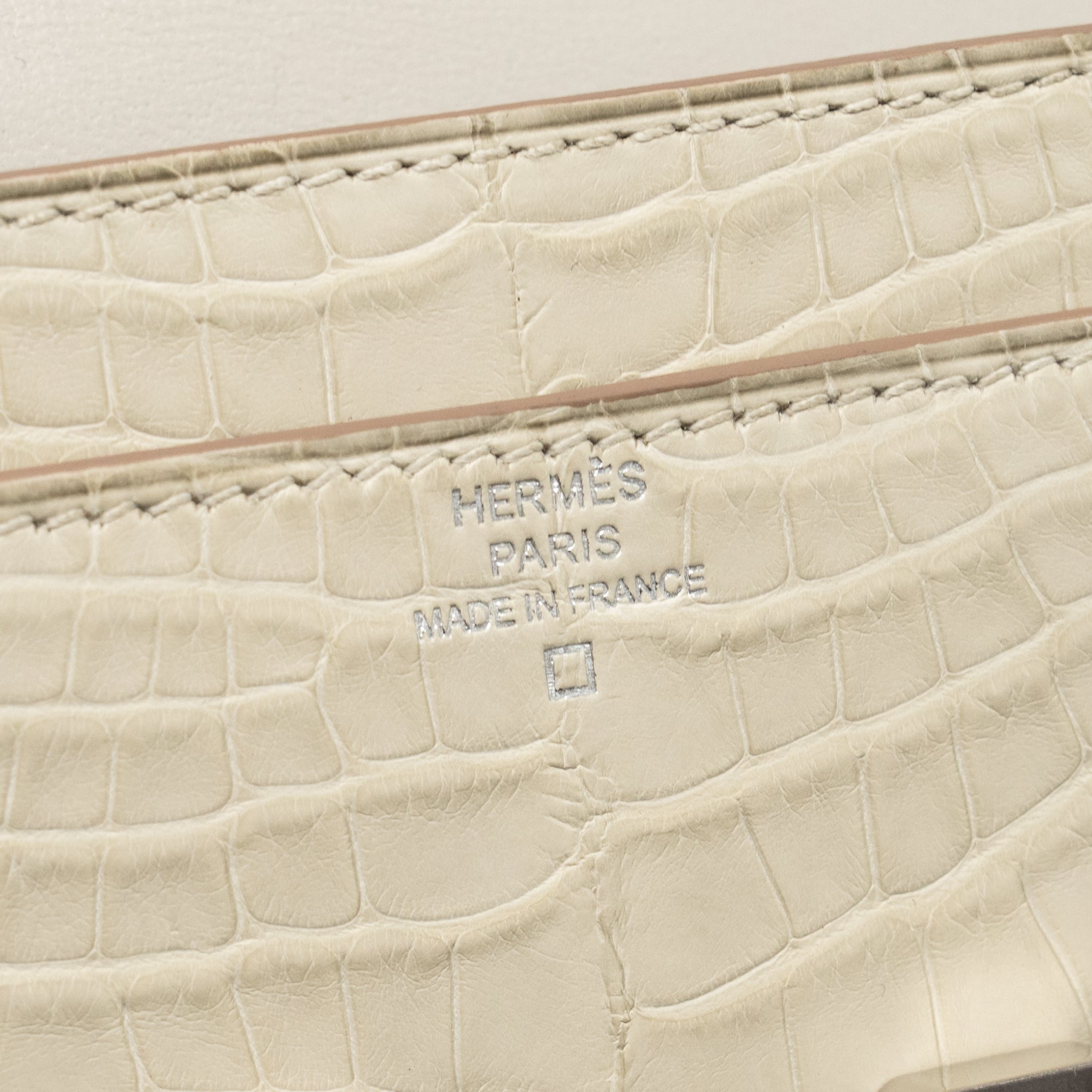 HERMES CONSTANCE TO GO MATTE ALLIGATOR MISSISSIPPIENSIS 8L BETON SHW