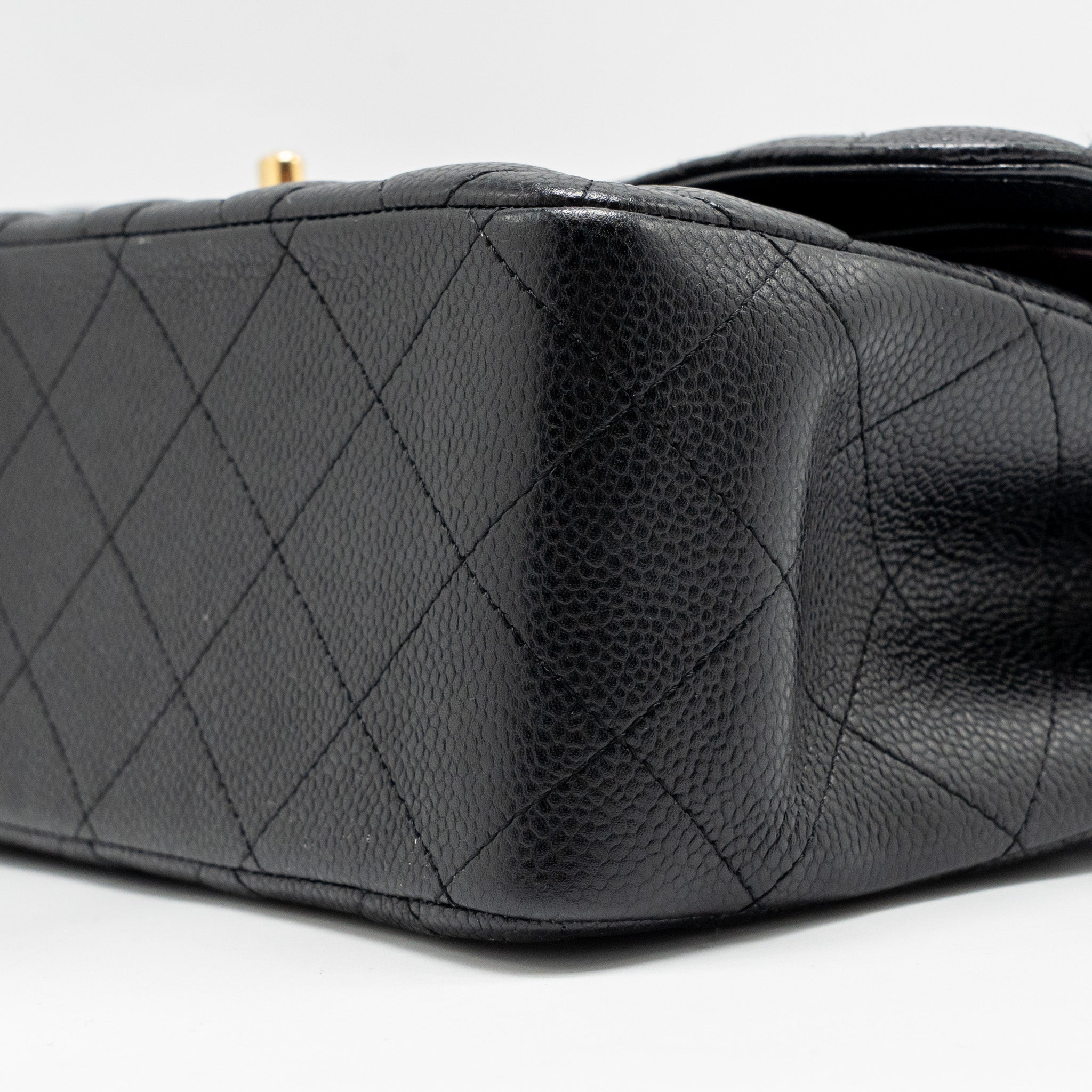 CHANEL JUMBO CLASSIC DOUBLE FLAP BAG CAVIAR BLACK GHW