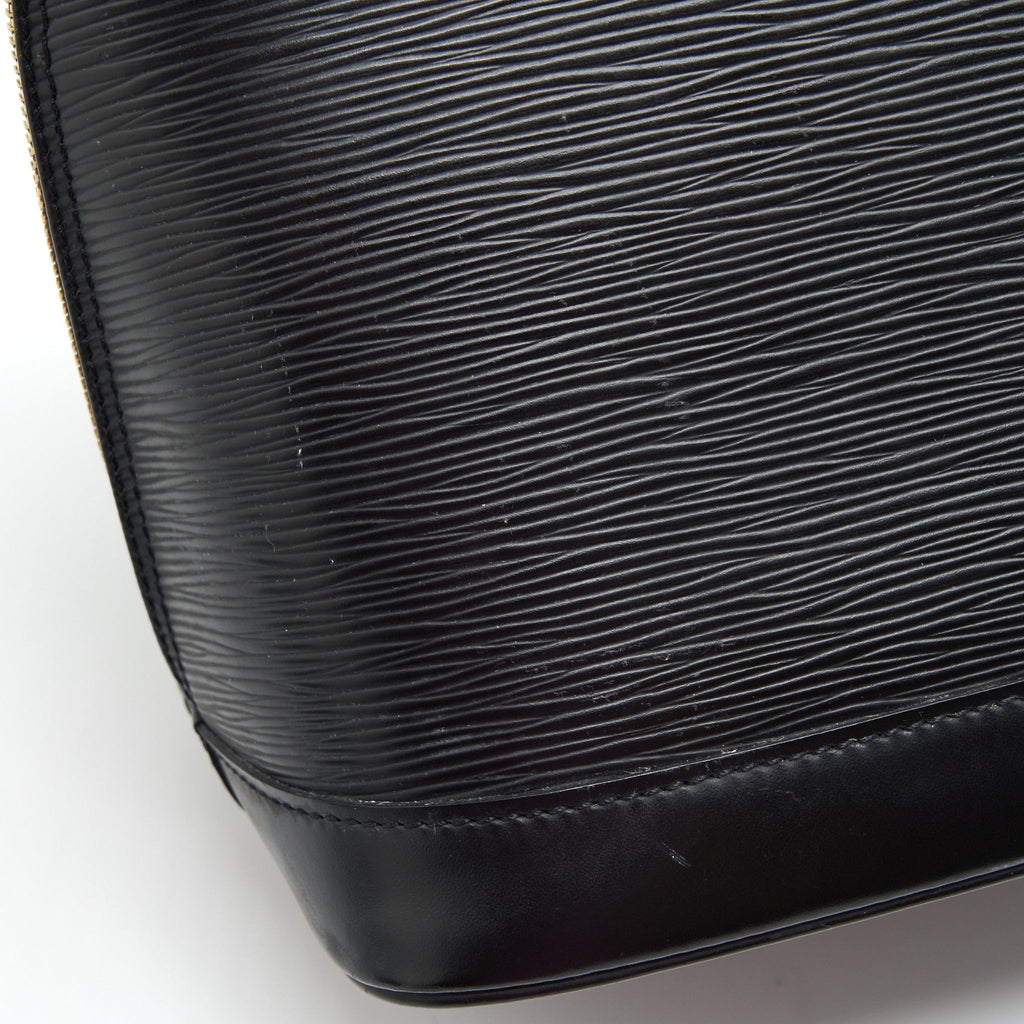 LOUIS VUITTON ALMA BAG EPI BLACK GHW