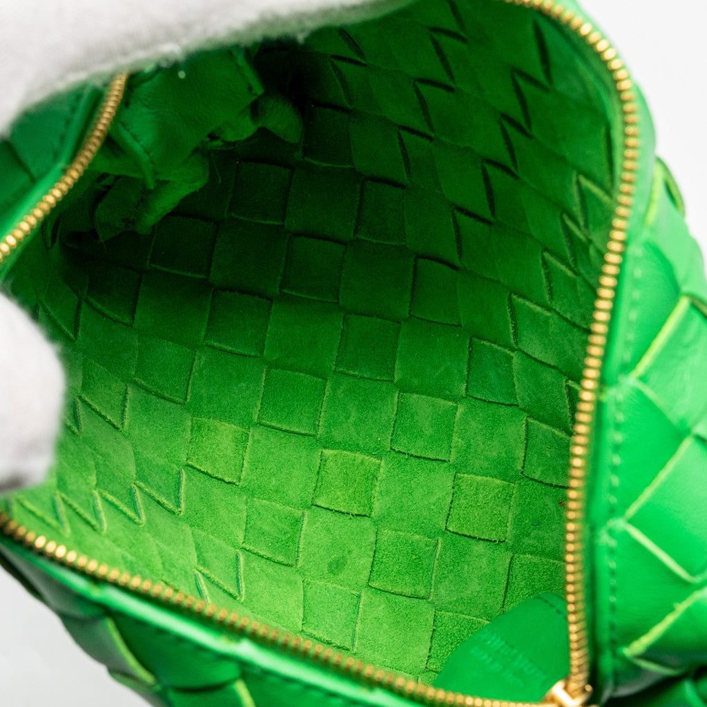 BOTTEGA VENETA MINI LOOP CAMERA BAG LAMBSKIN GREEN GHW