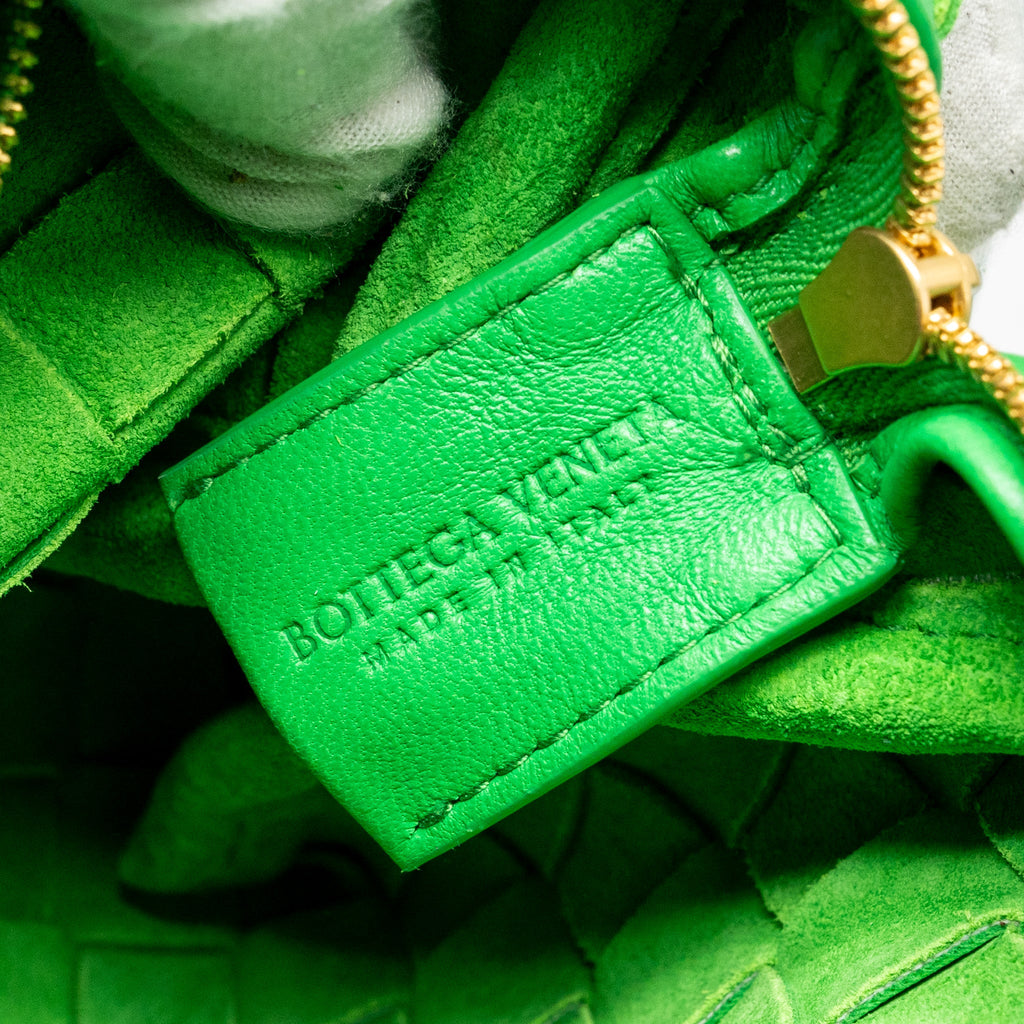 BOTTEGA VENETA MINI LOOP CAMERA BAG LAMBSKIN GREEN GHW