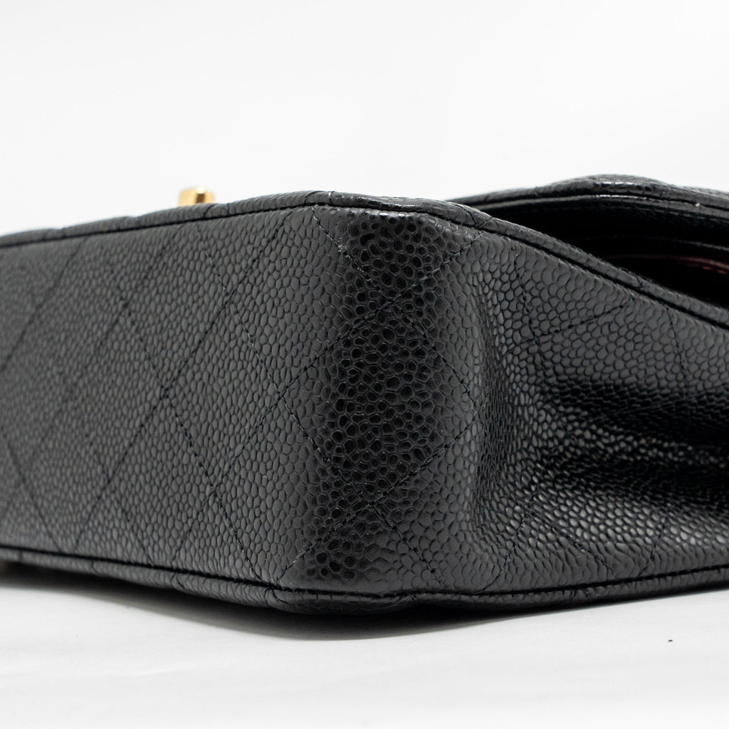 CHANEL MEDIUM CLASSIC DOUBLE FLAP BAG CAVIAR BLACK GHW (MICROCHIP)