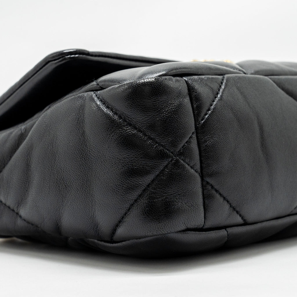 CHANEL SMALL 19 BAG LAMBSKIN BLACK GHW (MICROCHIP)
