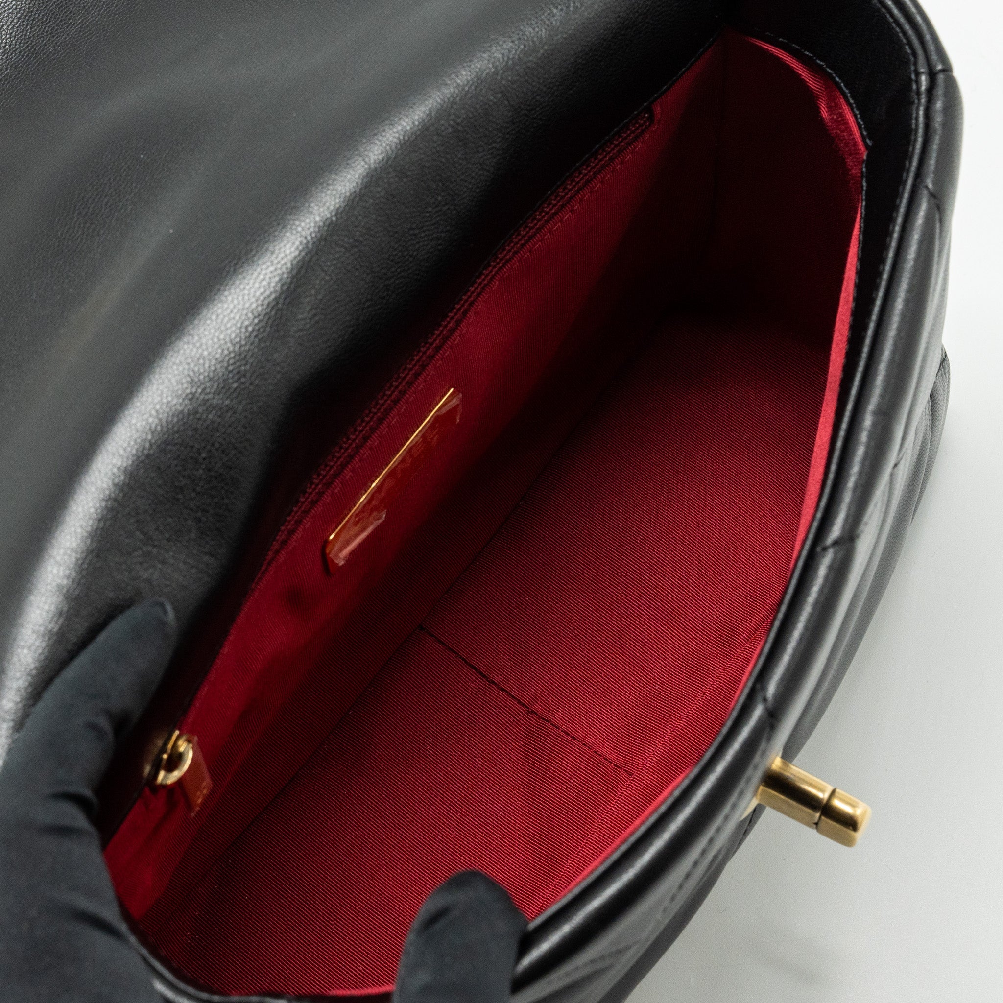 CHANEL SMALL 19 BAG GOATSKIN BLACK MULTICOLOUR HARDWARE