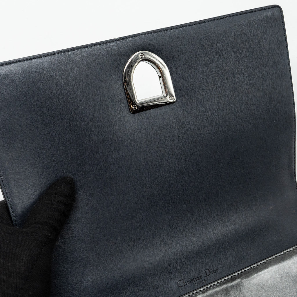 DIOR MEDIUM DIORAMA CALFSKIN METALLIC SILVER SHW
