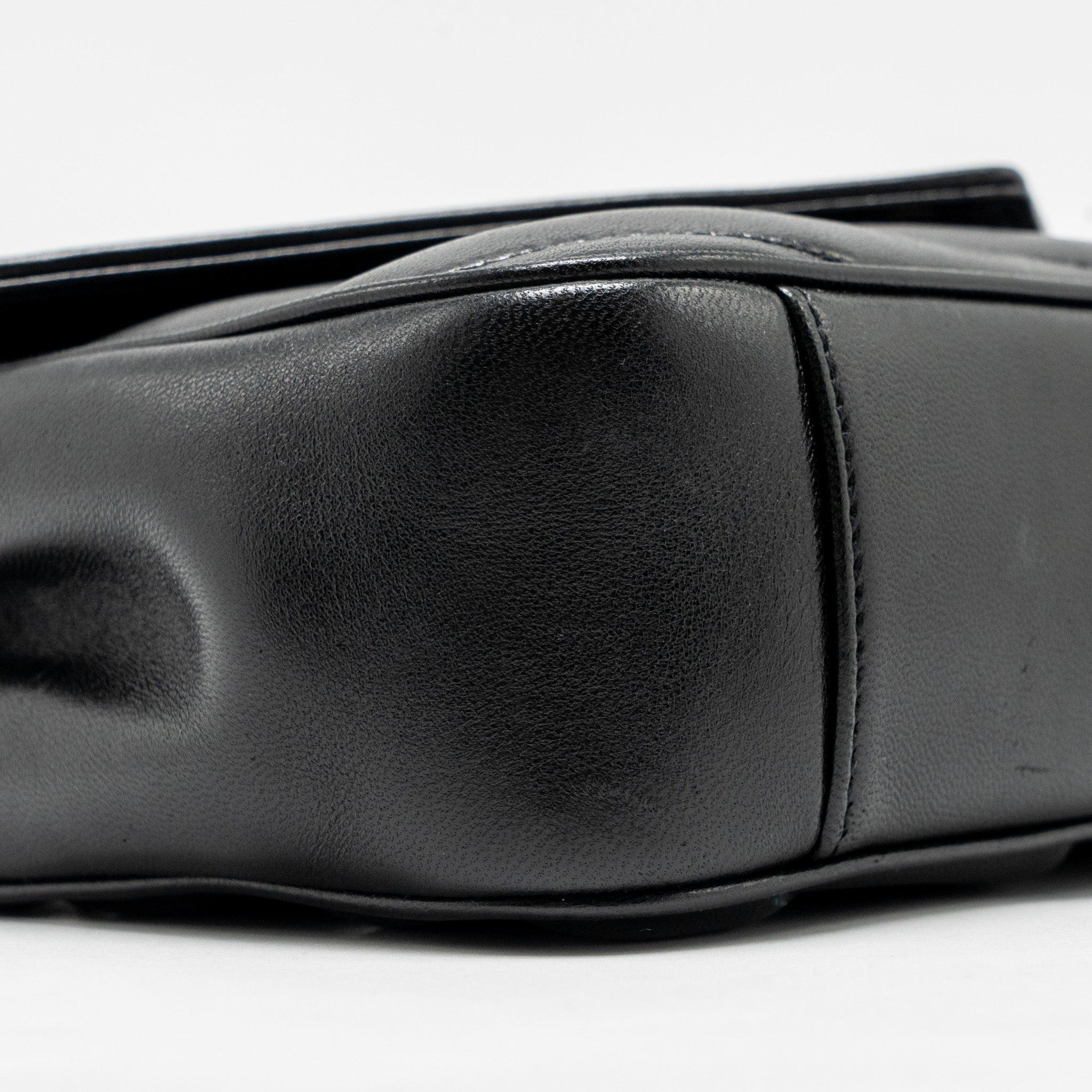 SAINT LAURENT/YSL SMALL LOULOU BAG LAMBSKIN BLACK GHW