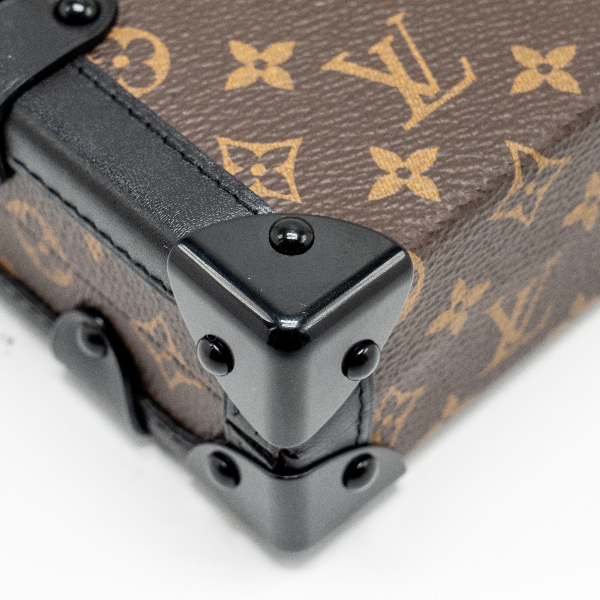 LOUIS VUITTON PETITE MALLE MONOGRAM CANVAS GHW