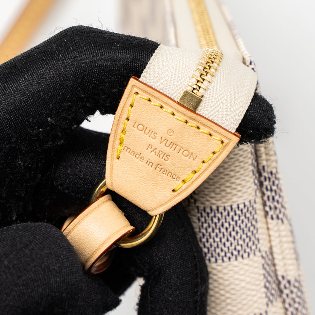 LOUIS VUITTON POCHETTE ACCESSORIES DAMIER AZUR CANVAS GHW (NEW VERSION)