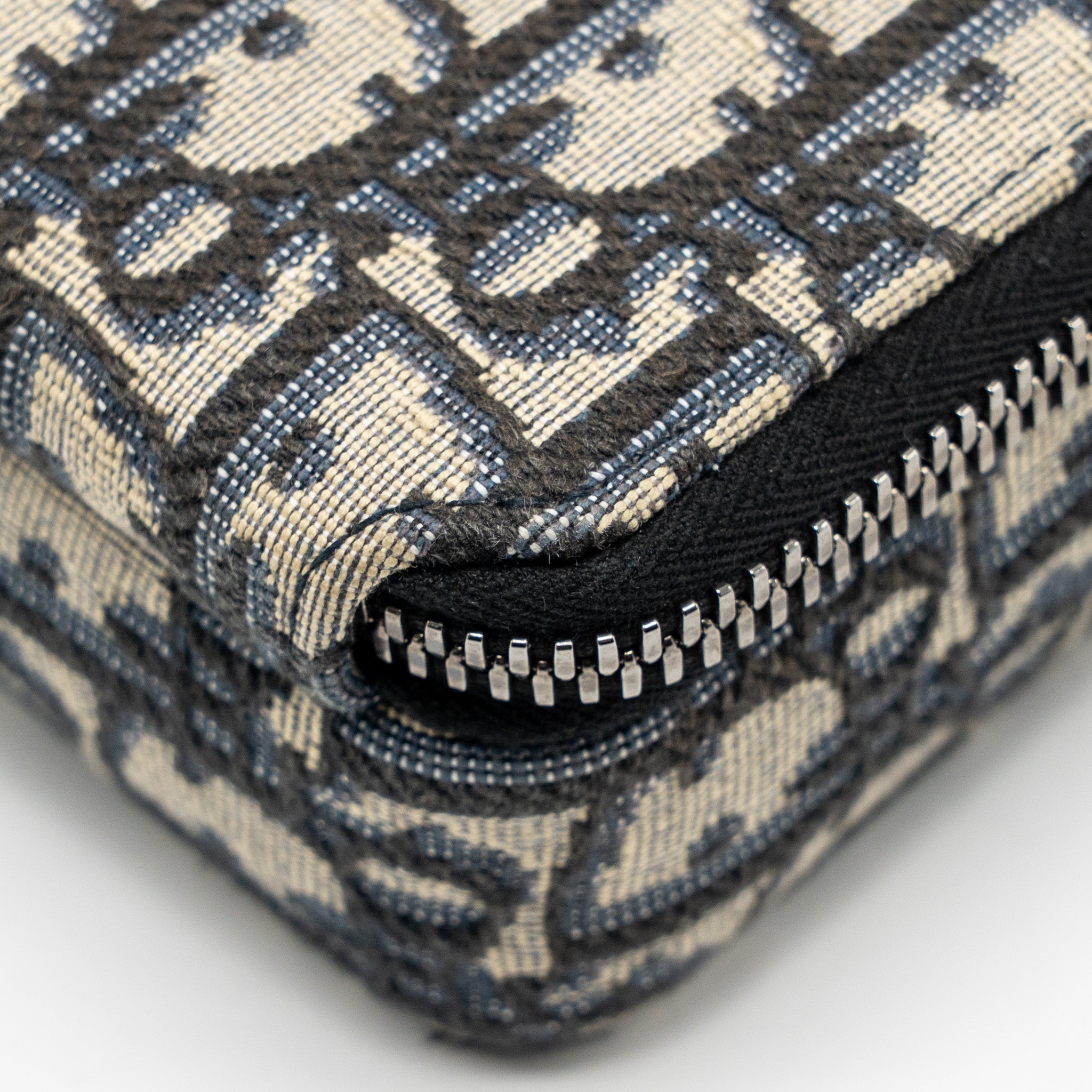 DIOR WALLET ON STRAP OBLIQUE JACQUARD CANVAS/LEATHER BLUE SHW
