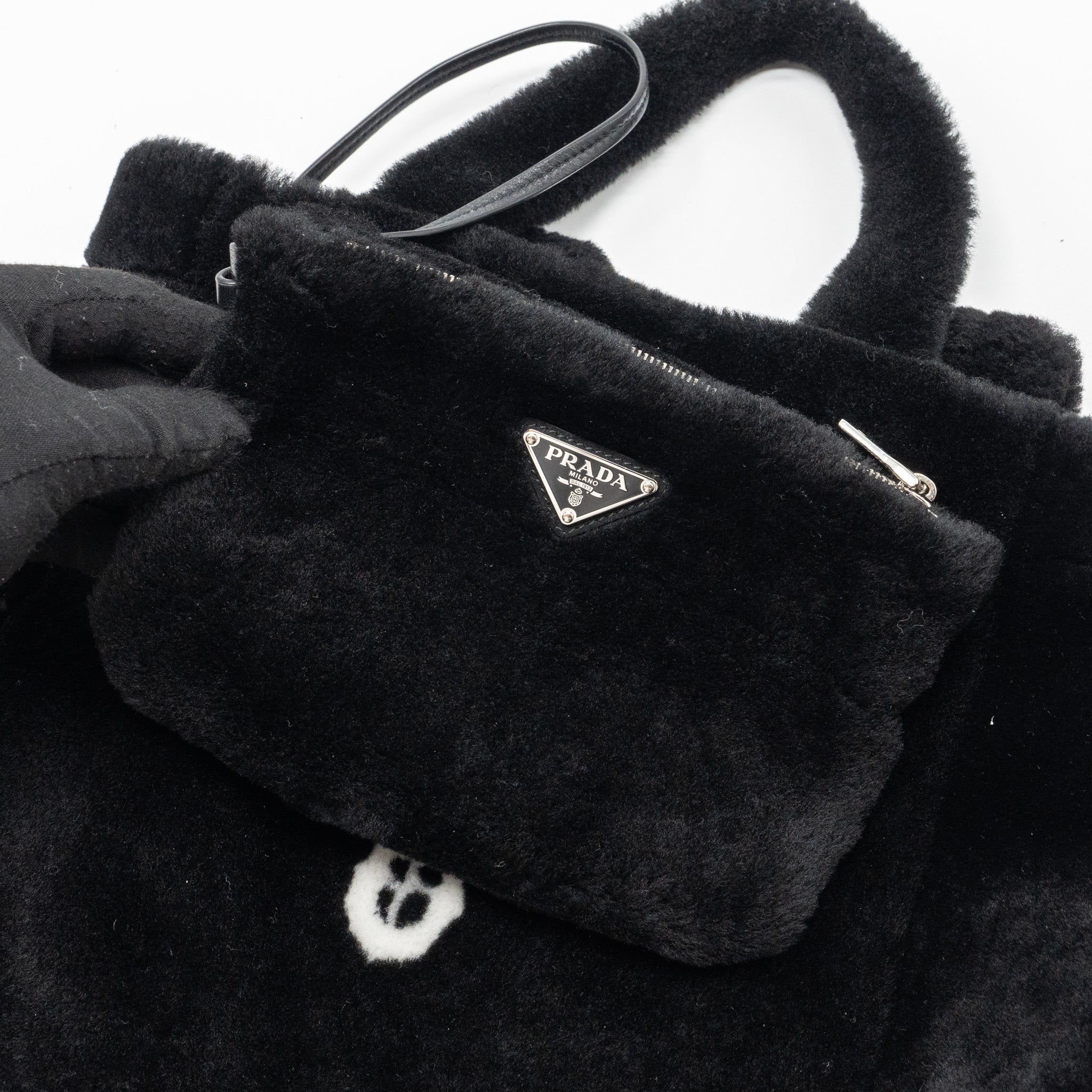 PRADA MEDIUM TOTE BAG SHEARLING BLACK SHW
