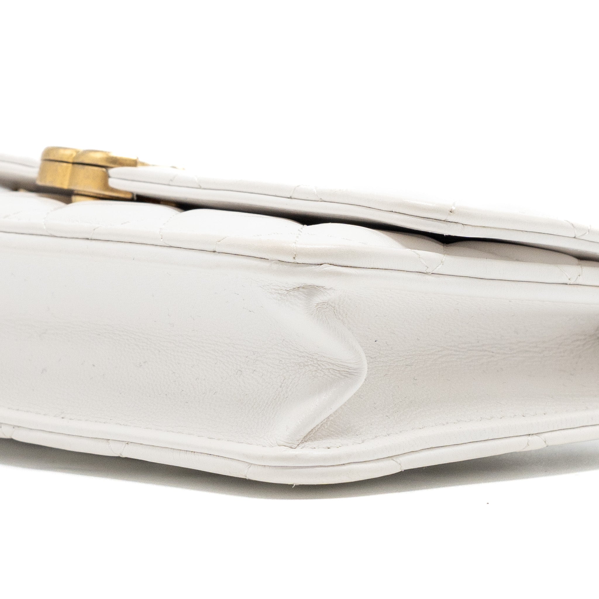 CHANEL GIANT CHAIN CLASSIC WALLET ON CHAIN LAMBSKIN WHITE MULTICOLOUR HARDWARE (MICROCHIP)