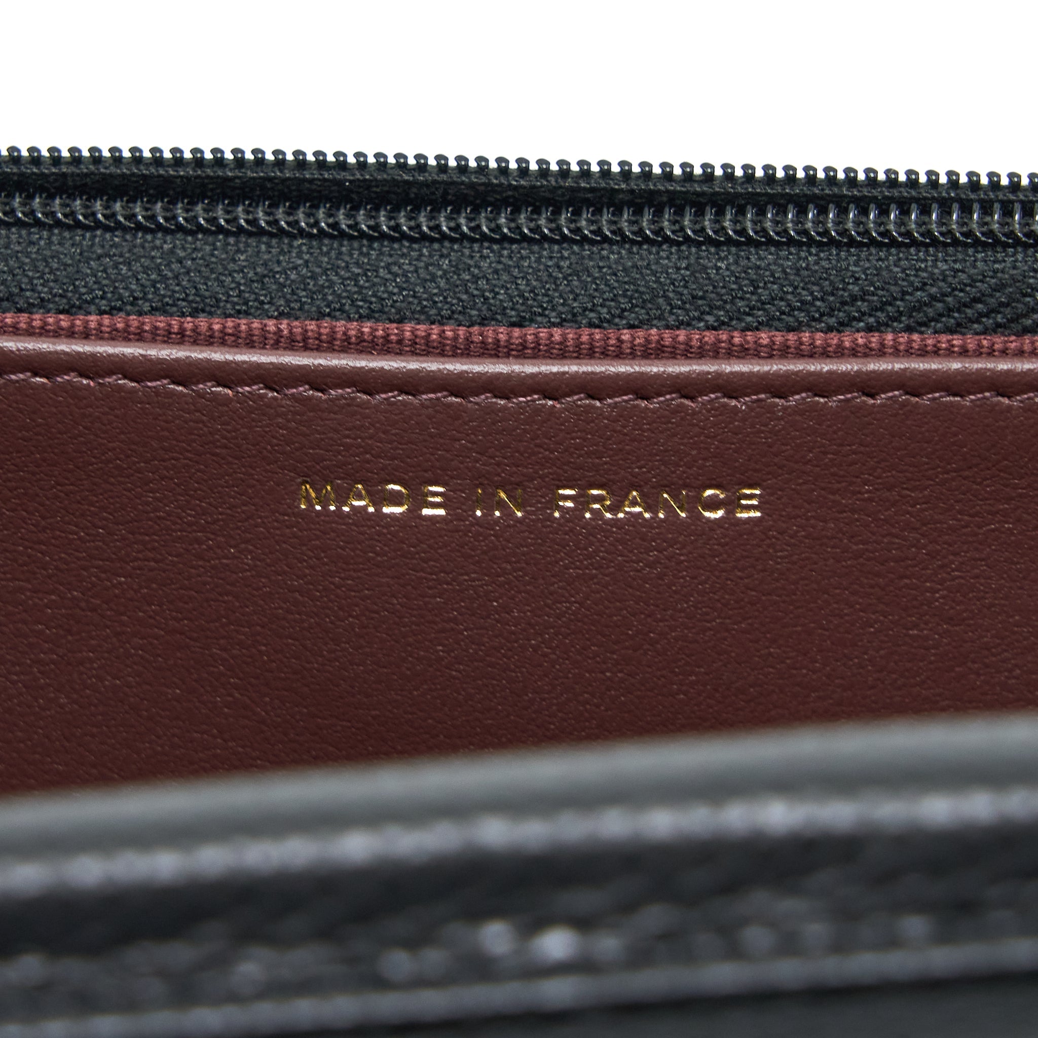 CHANEL CLASSIC WALLET ON CHAIN CAVIAR BLACK GHW (MICROCHIP)