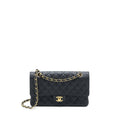 CHANEL MEDIUM CLASSIC DOUBLE FLAP BAG CAVIAR BLACK GHW