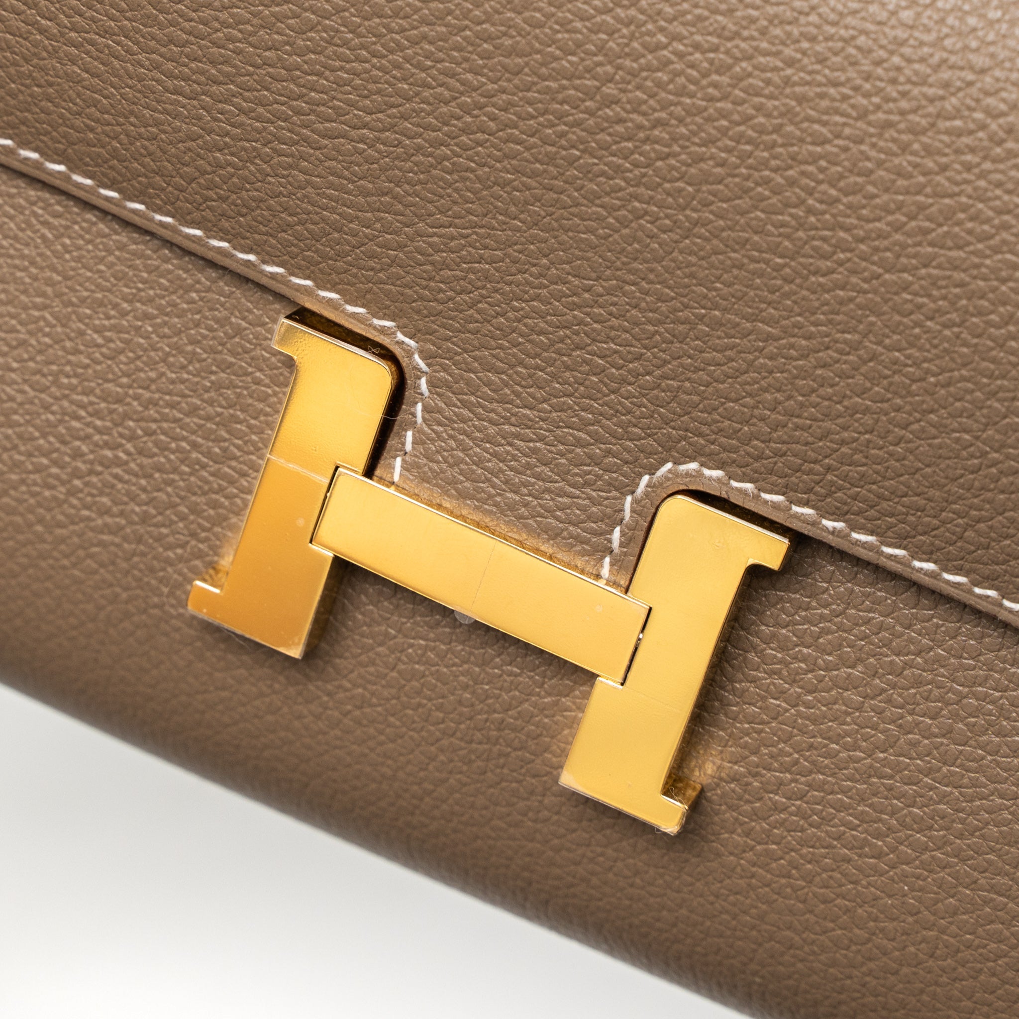 HERMES CLASSIC CONSTANCE TO GO EVERCOLOR ETOUPE GHW