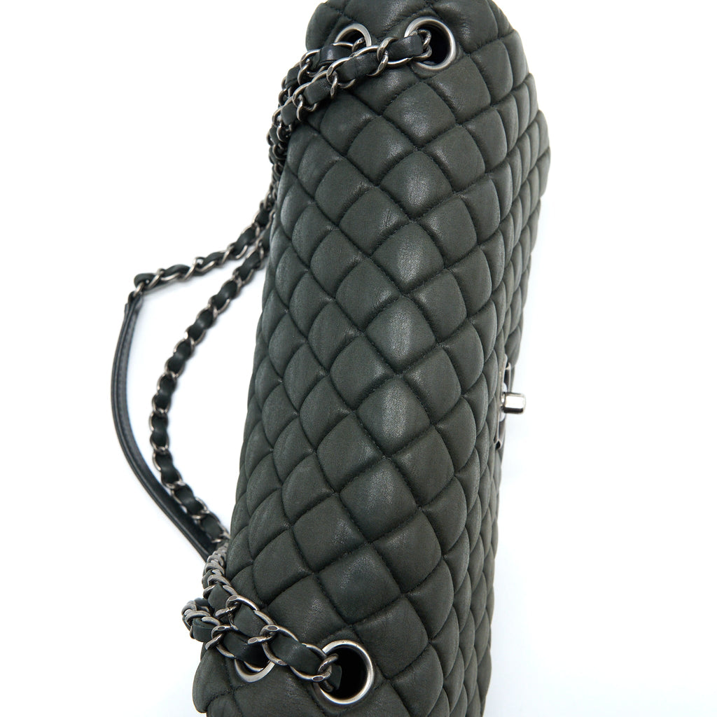 CHANEL QUILTED FLAP BAG IRIDESCENT CALFSKIN DARK GREEN RUTHENIUM SHW