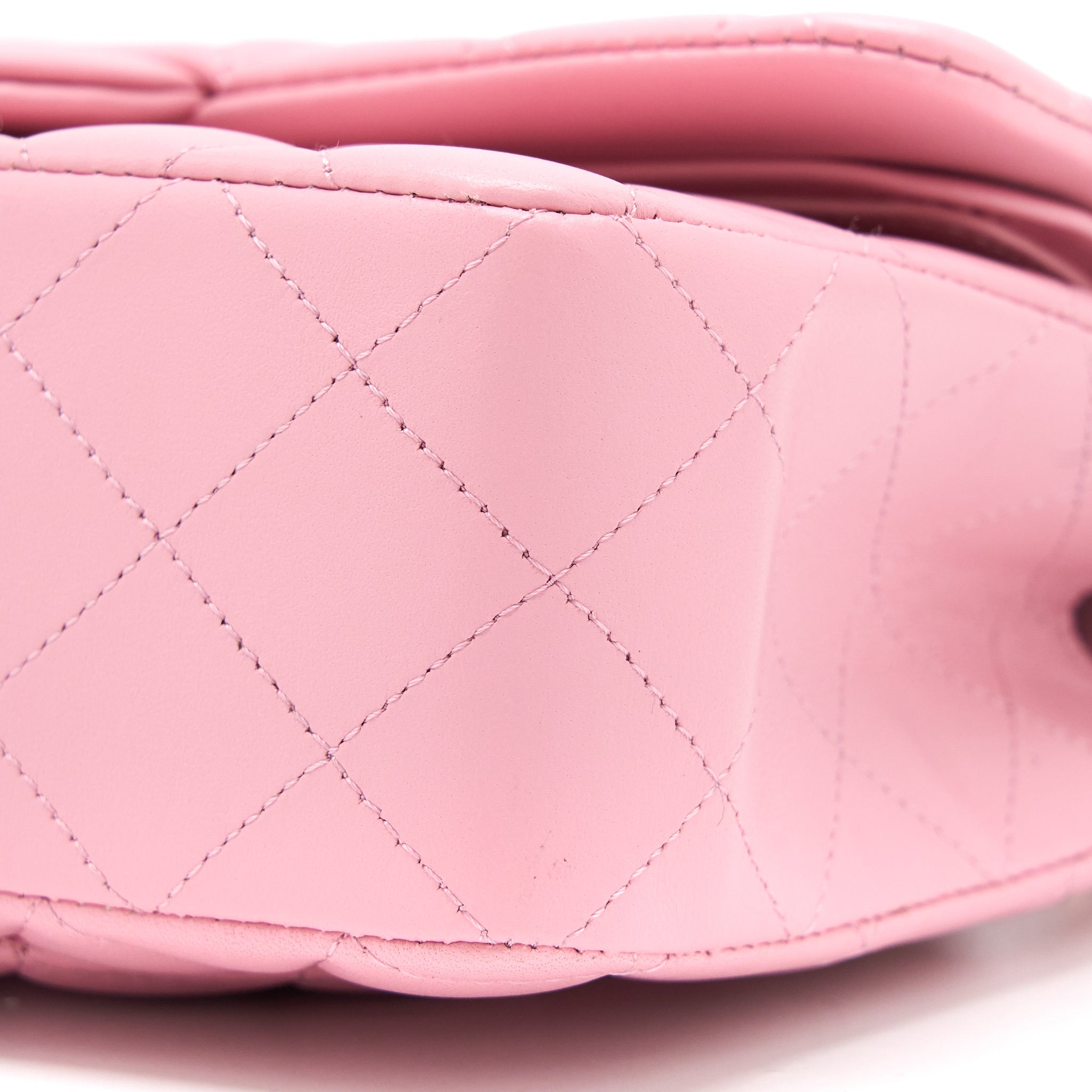 CHANEL SMALL CLASSIC FLAP BAG LAMBSKIN PINK LGHW (MICROCHIP)