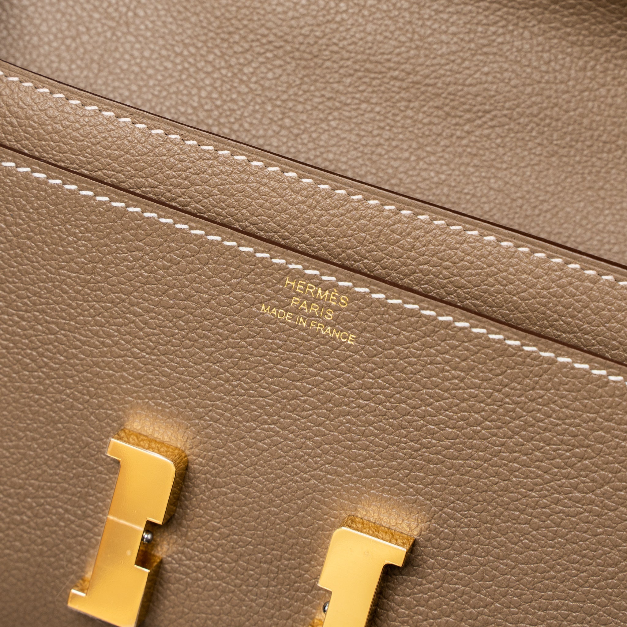 HERMES CLASSIC CONSTANCE TO GO EVERCOLOR ETOUPE GHW