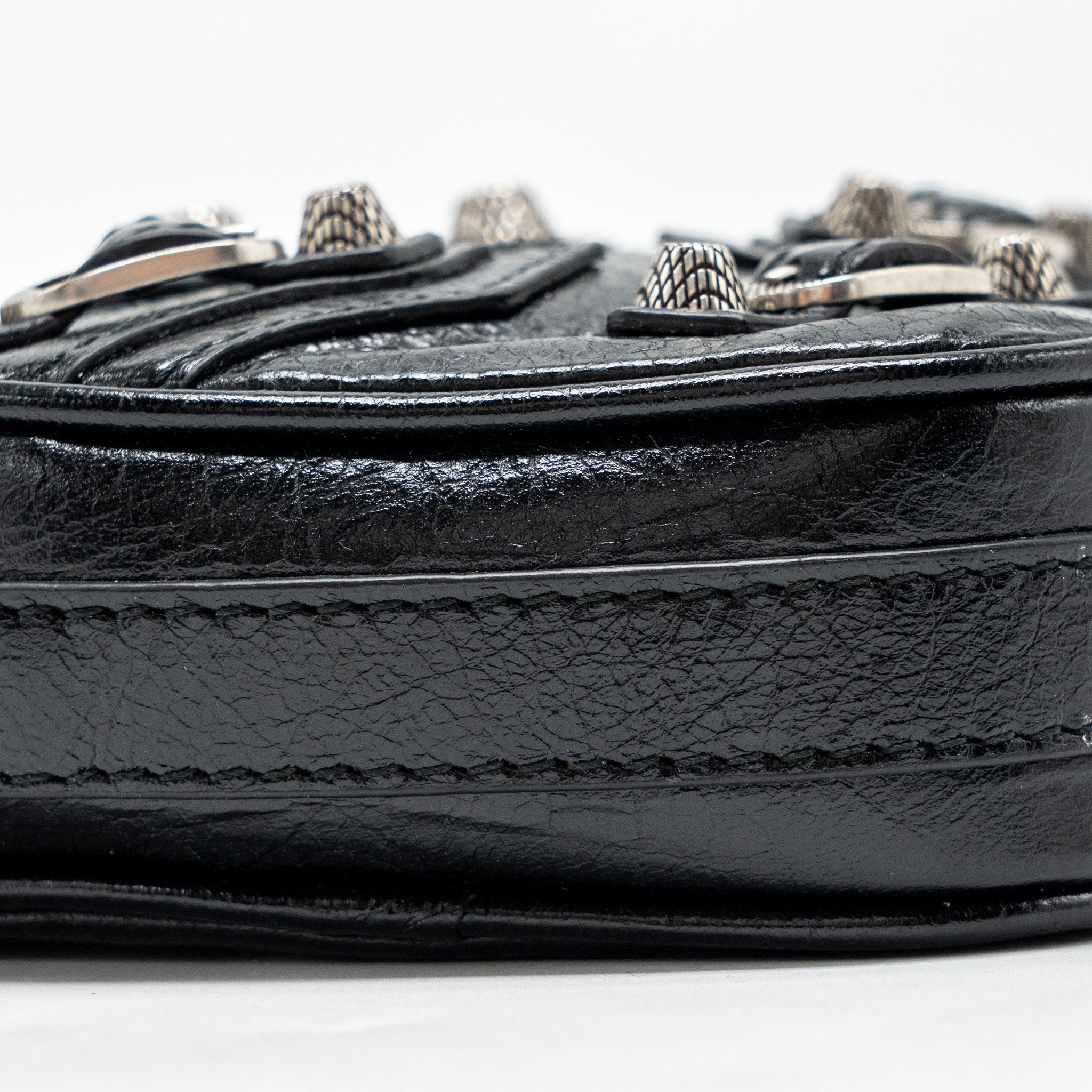 BALENCIAGA LE CAGOLE HEART MINI BAG LAMBSKIN BLACK SHW