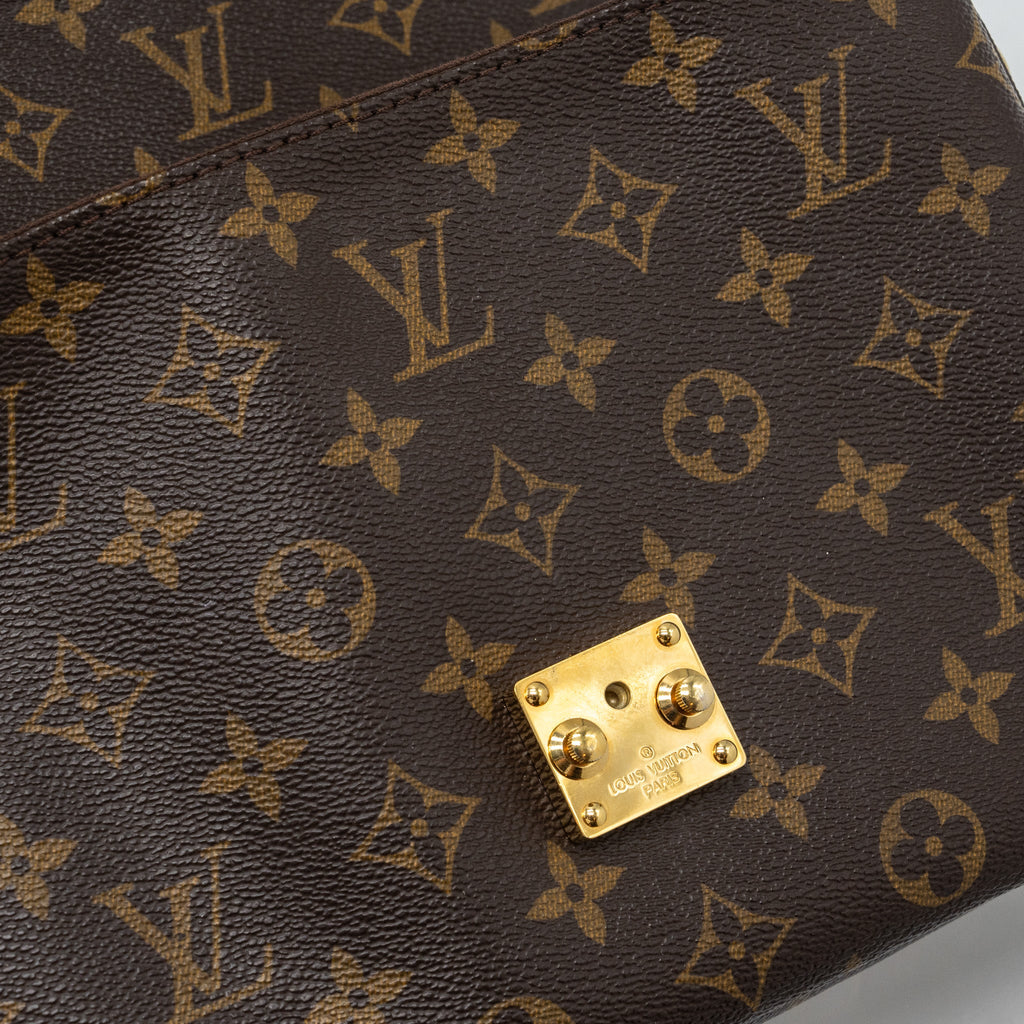LOUIS VUITTON POCHETTE MÉTIS MONOGRAM CANVAS GHW