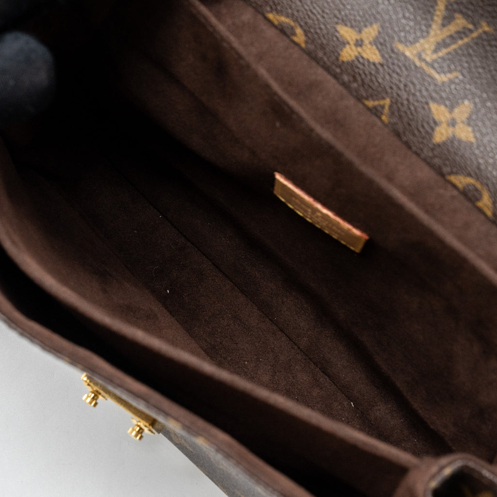 LOUIS VUITTON POCHETTE MÉTIS MONOGRAM CANVAS GHW