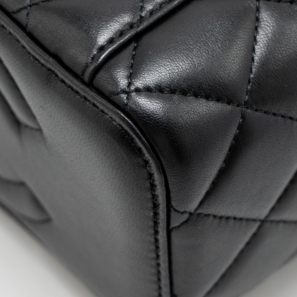 CHANEL TOP HANDLE LONG VANITY LAMBSKIN BLACK GHW(MICROCHIP)