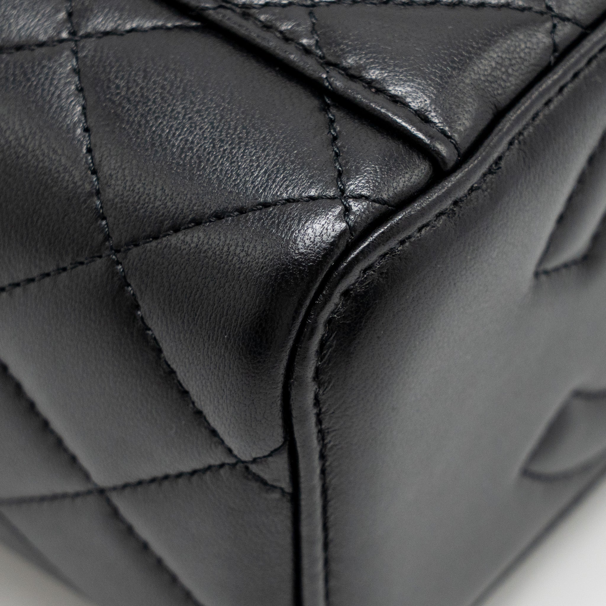 CHANEL TOP HANDLE LONG VANITY LAMBSKIN BLACK GHW(MICROCHIP)